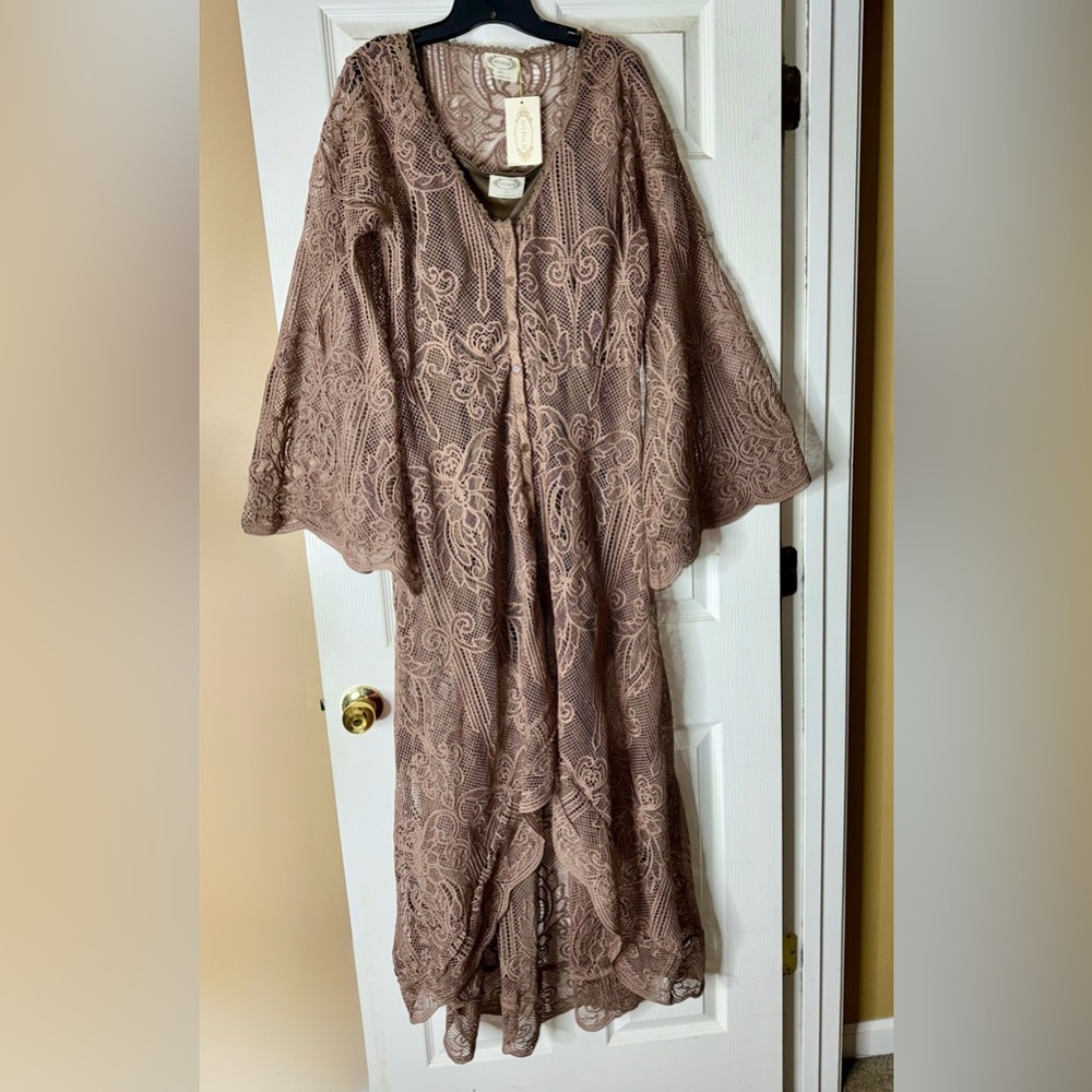 *New* Joyfolie Mentari Elegant Lace Women Dress in Mushroom - Picture 5 of 8